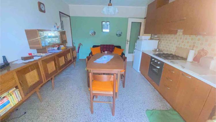 CUCINA AL PIANO TERRA
